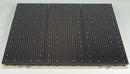 Verlegebrett Devboard 3 x 3 Fuß belegt mit Panduit® Quick-Build™ für die Kabelbaumfertigung